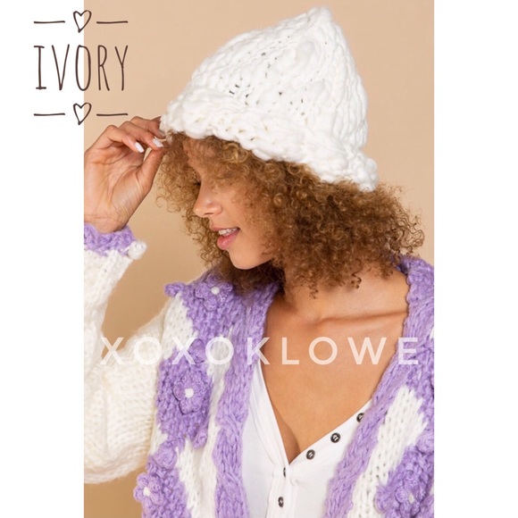 Crochet Beanie Skull Cap Hat 2 Colors - Picture 9 of 13